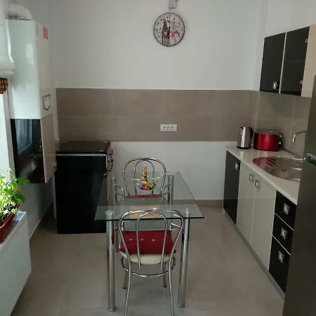 Ramona Apartment